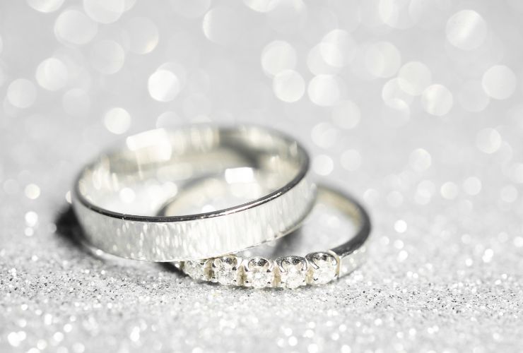 Guaranteed engagement sale ring financing